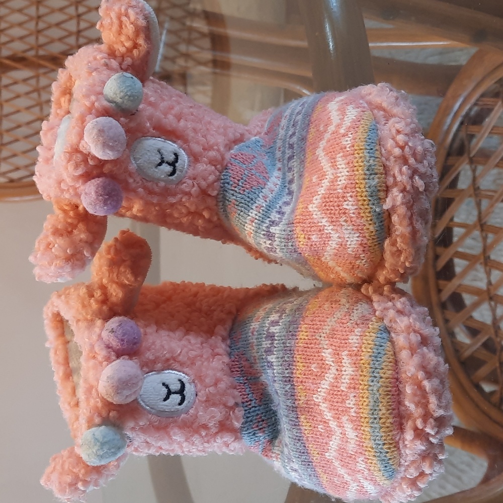 Toddler Girls Size 7-8 Llama Slippers